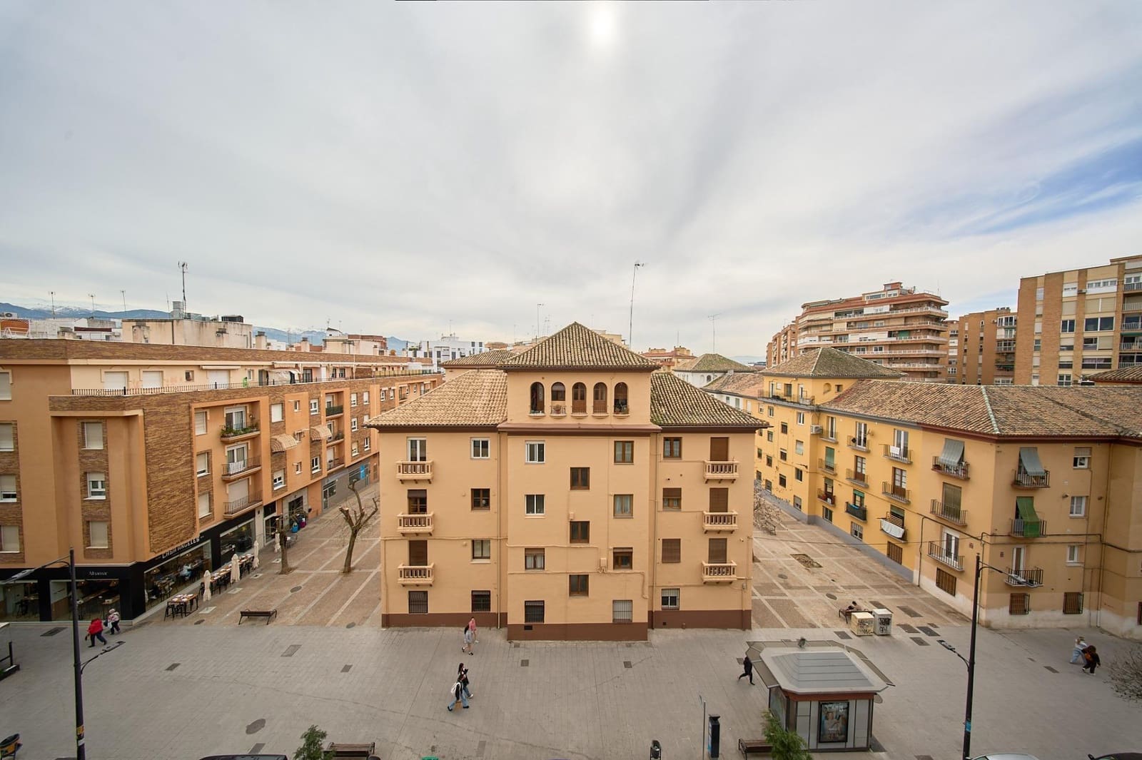 4 slaapkamer Flat te koop in Granada stad - € 420.000 (Ref: 9652208)