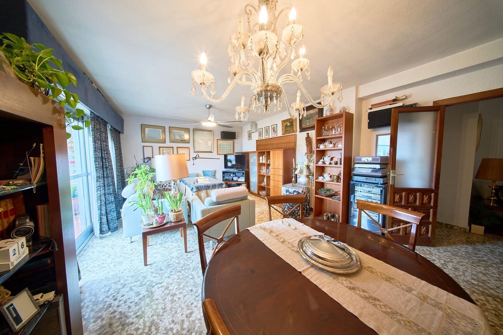 4 slaapkamer Flat te koop in Granada stad - € 420.000 (Ref: 9652208)