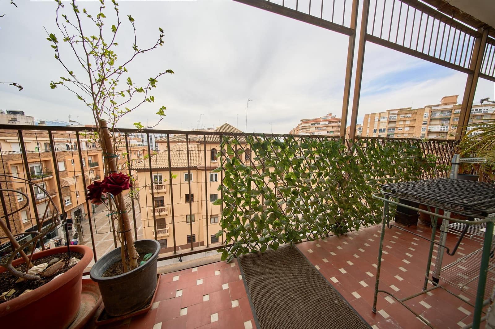 4 slaapkamer Flat te koop in Granada stad - € 420.000 (Ref: 9652208)
