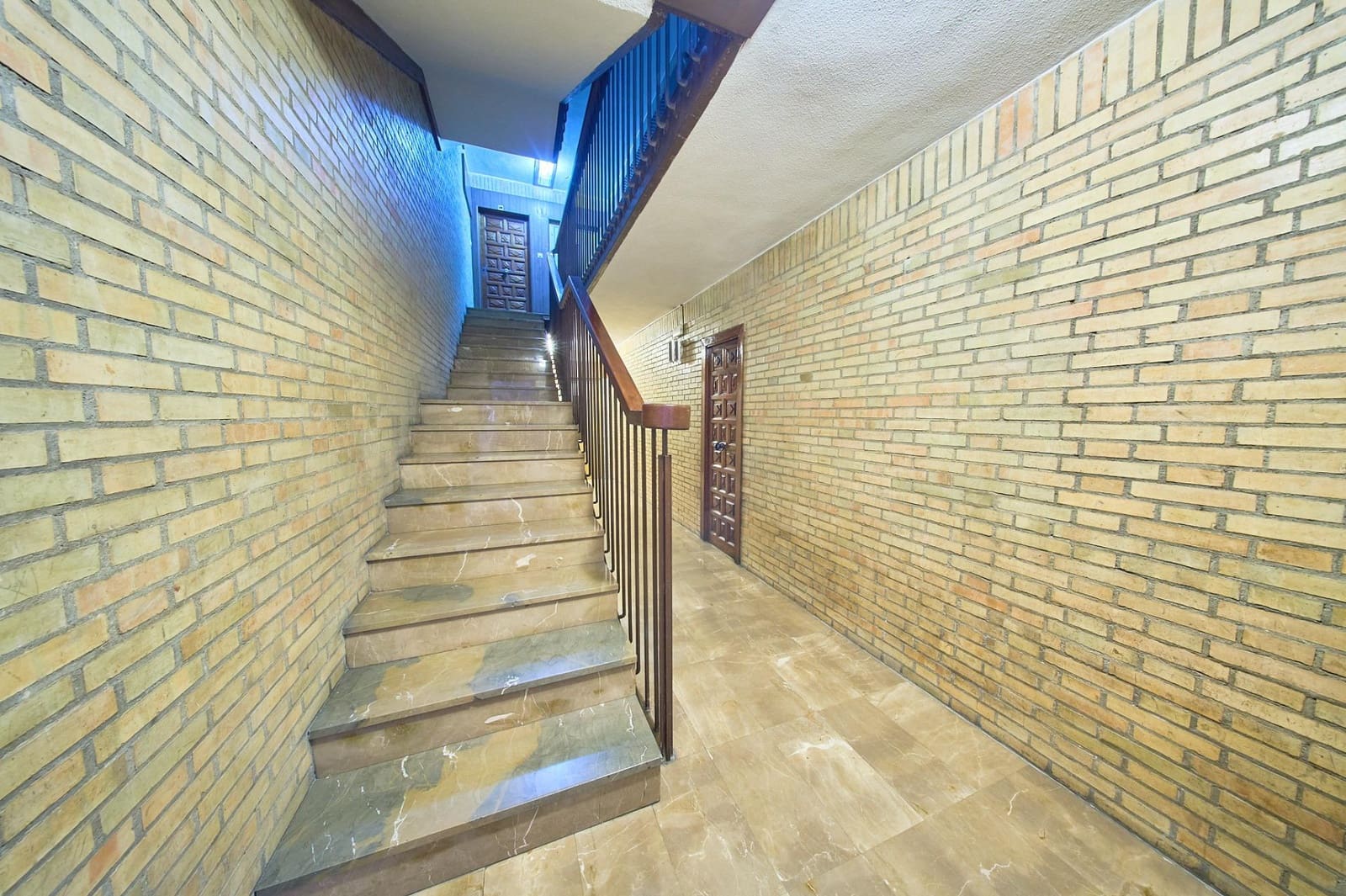 4 slaapkamer Flat te koop in Granada stad - € 420.000 (Ref: 9652208)