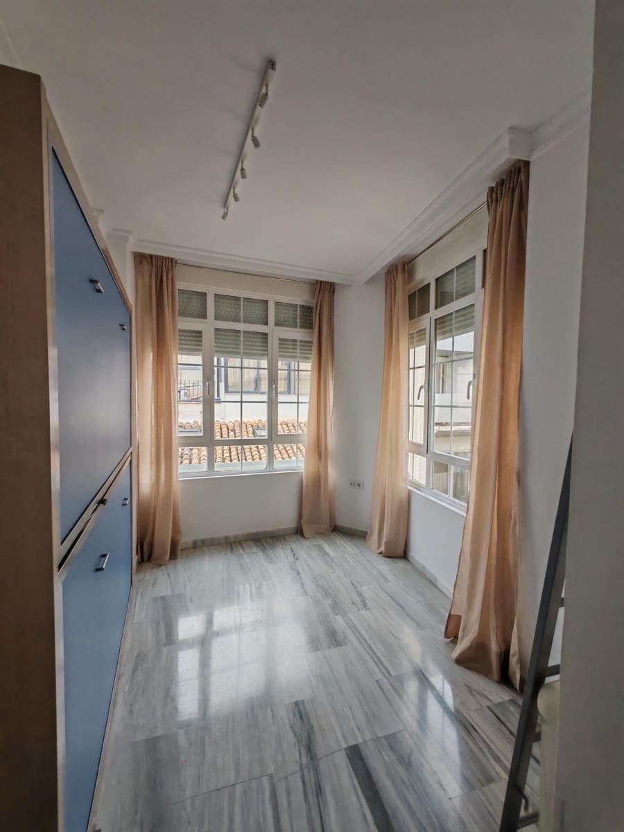 2 makuuhuone Huoneisto vuokrattavana paikassa Granada kaupunki - 850 € (Ref: 9656280)