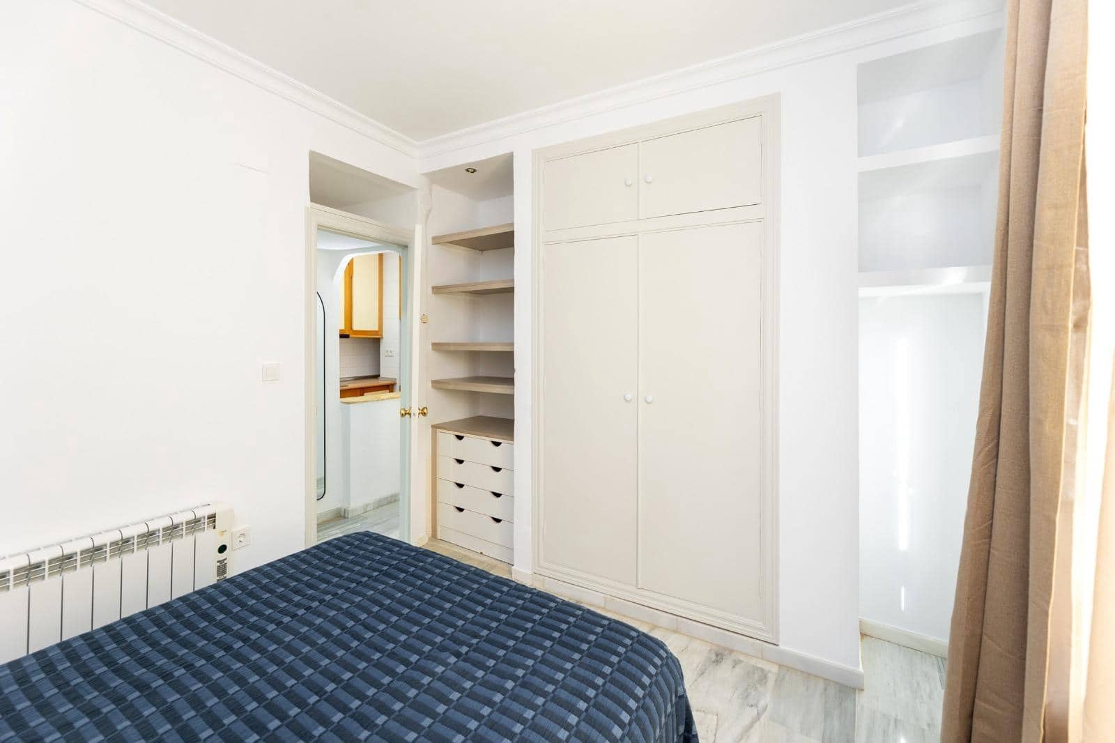 2 quarto Apartamento para arrendar em Granada cidade - 850 € (Ref: 9656280)