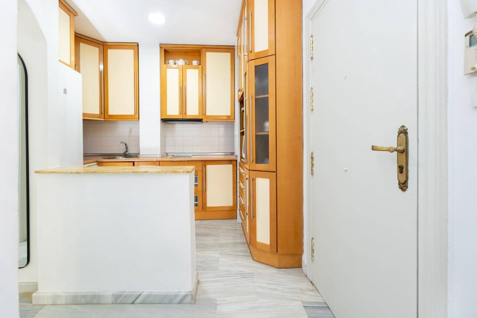 2 quarto Apartamento para arrendar em Granada cidade - 850 € (Ref: 9656280)