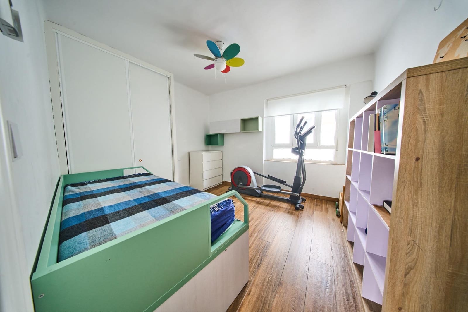 3 makuuhuone Kattohuoneisto vuokrattavana paikassa Granada kaupunki - 1 500 € (Ref: 9656282)