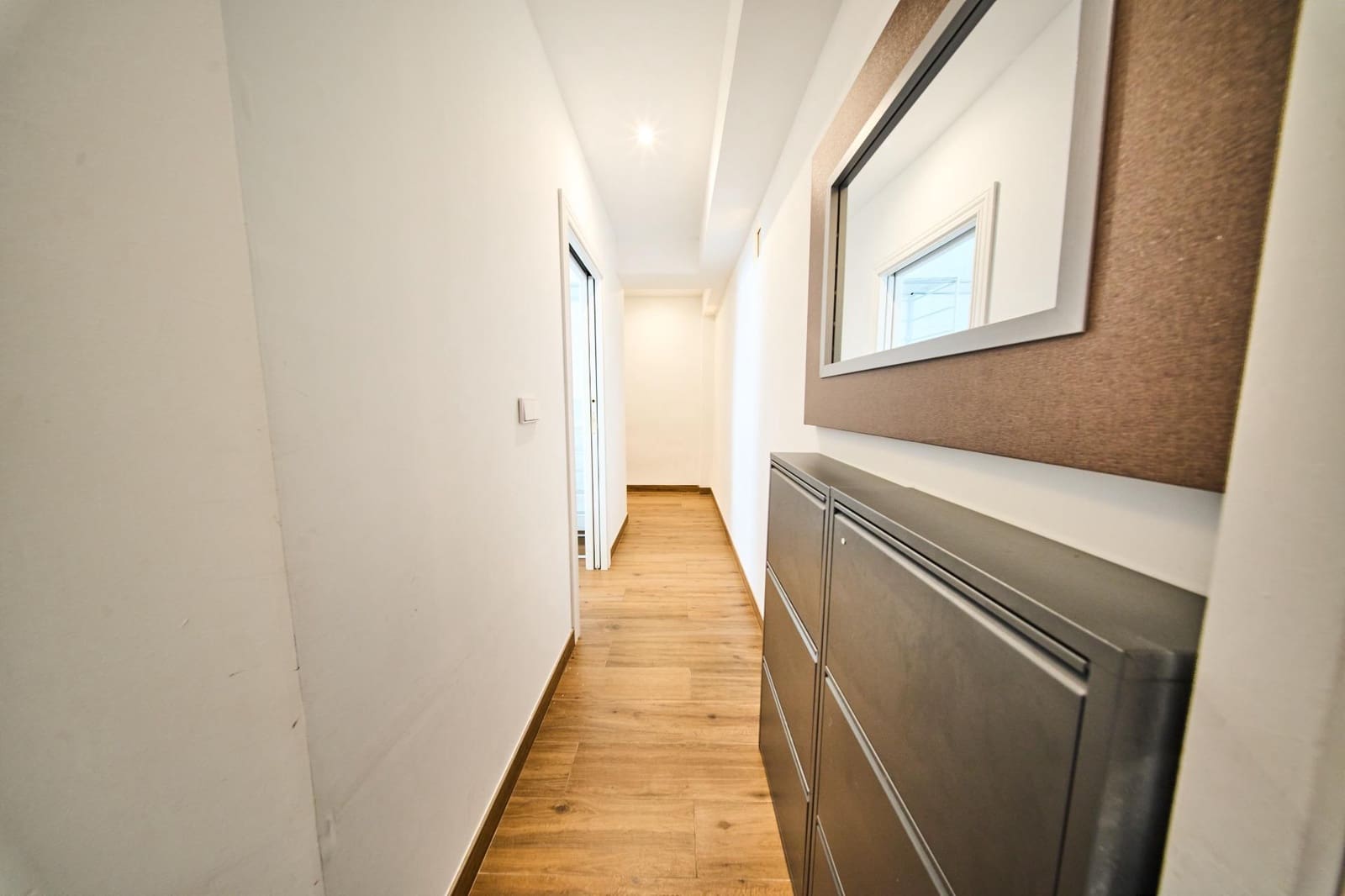 3 makuuhuone Kattohuoneisto vuokrattavana paikassa Granada kaupunki - 1 500 € (Ref: 9656282)