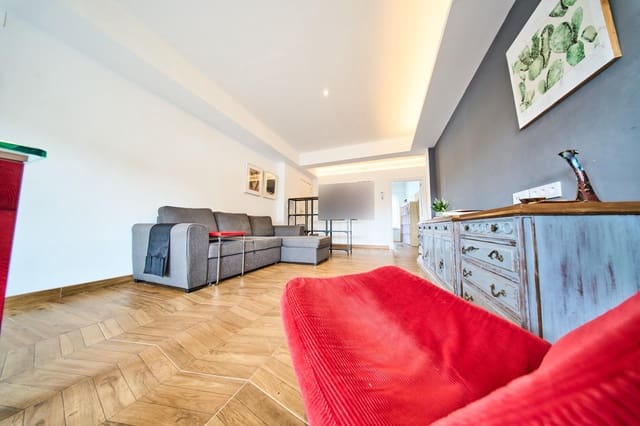 3 soverom Penthouse til leie i Centro, Granada by - € 1 500 (Ref: 9656282)