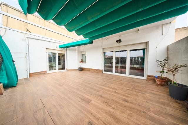 3 soverom Penthouse til leie i Centro, Granada by - € 1 500 (Ref: 9656282)