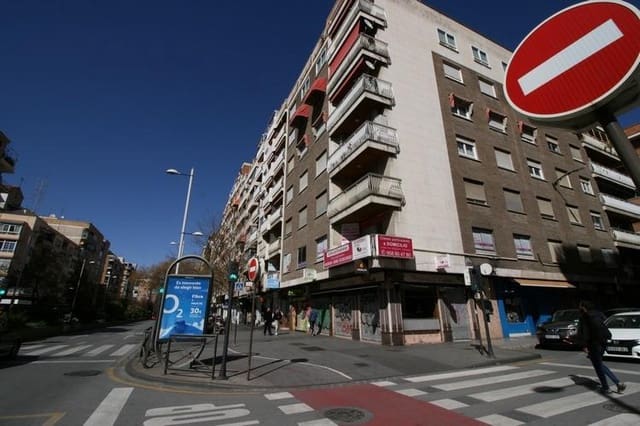 Ufficio da affittare in Centro, Granada città - 350 € (Rif: 9656283)