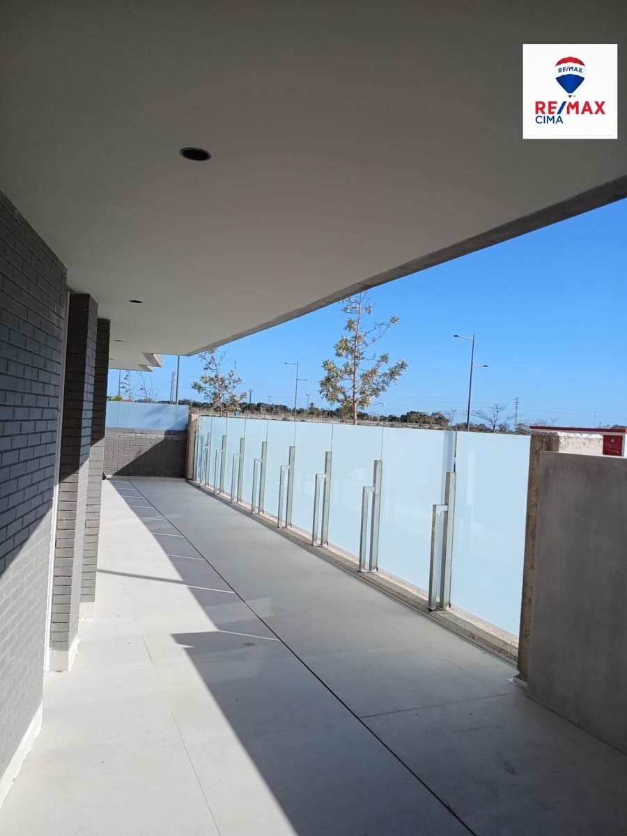 3 bedroom Apartment for sale in Almeria city with pool - € 311,000 (Ref: 9656285)