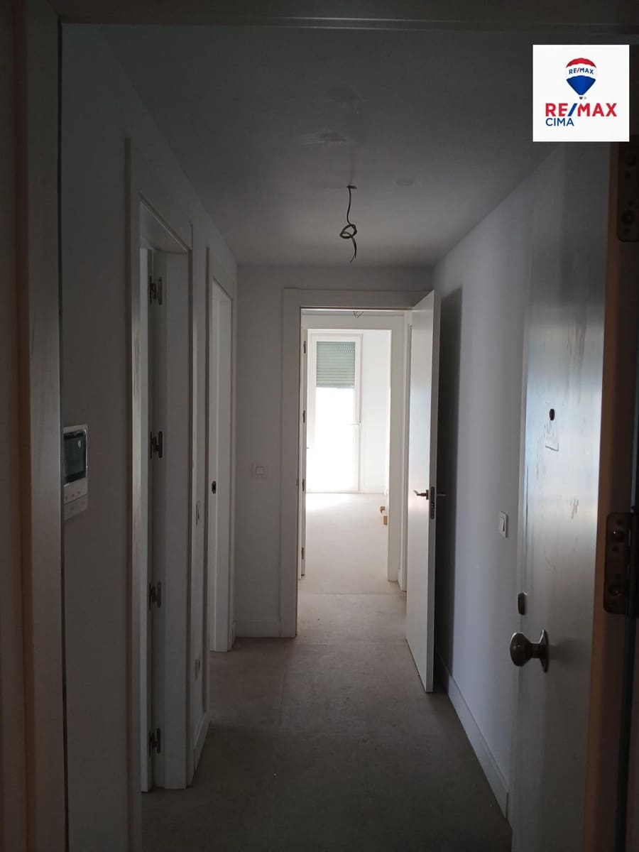 3 bedroom Apartment for sale in Almeria city with pool - € 311,000 (Ref: 9656285)