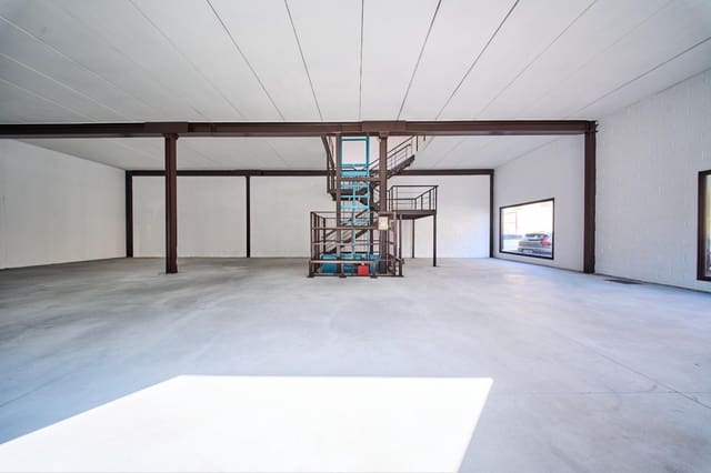 Empresa para venda em Albolote - 360 000 € (Ref: 9659596)