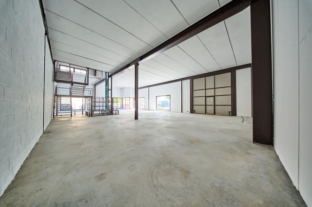 Empresa para venda em Albolote - 360 000 € (Ref: 9659596)