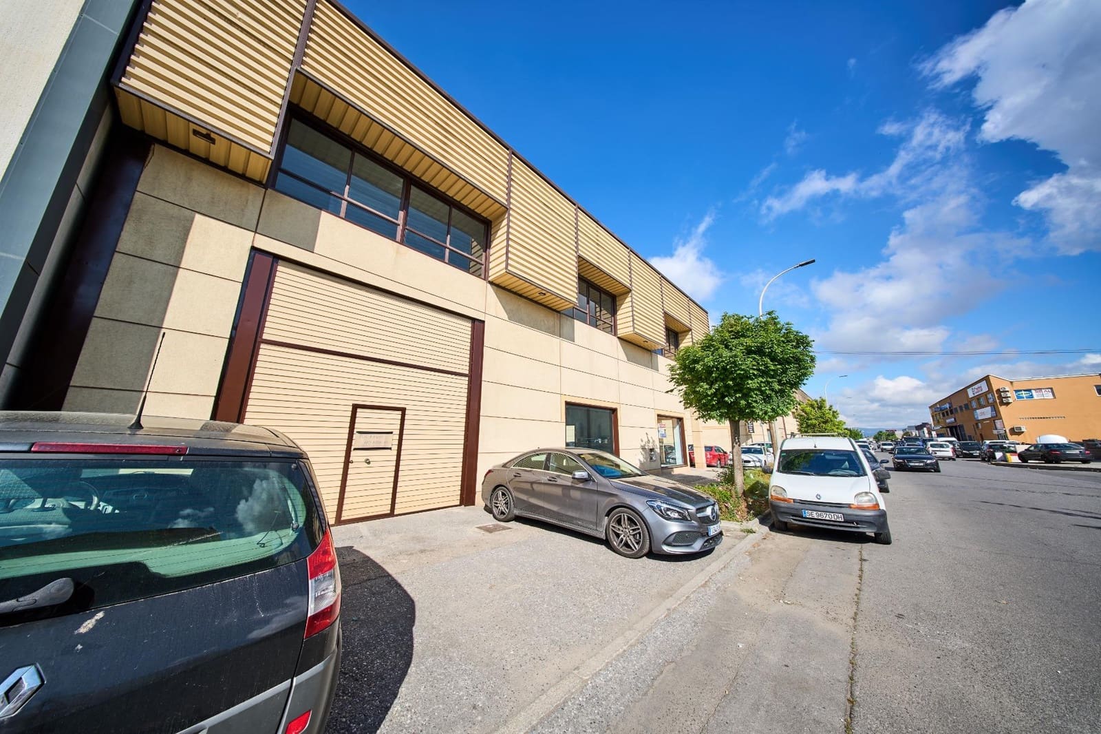 Virksomhed til salg i Albolote - € 360.000 (Ref: 9659596)