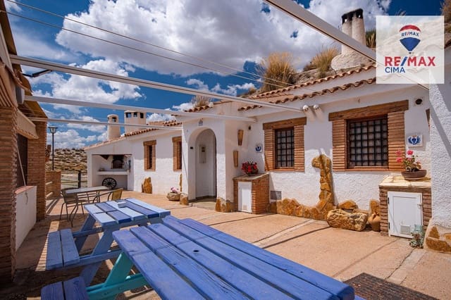 Chalet de 28 habitaciones en Cortijo del Cura, Galera en venta con garaje - 435.000 € (Ref: 9666778)