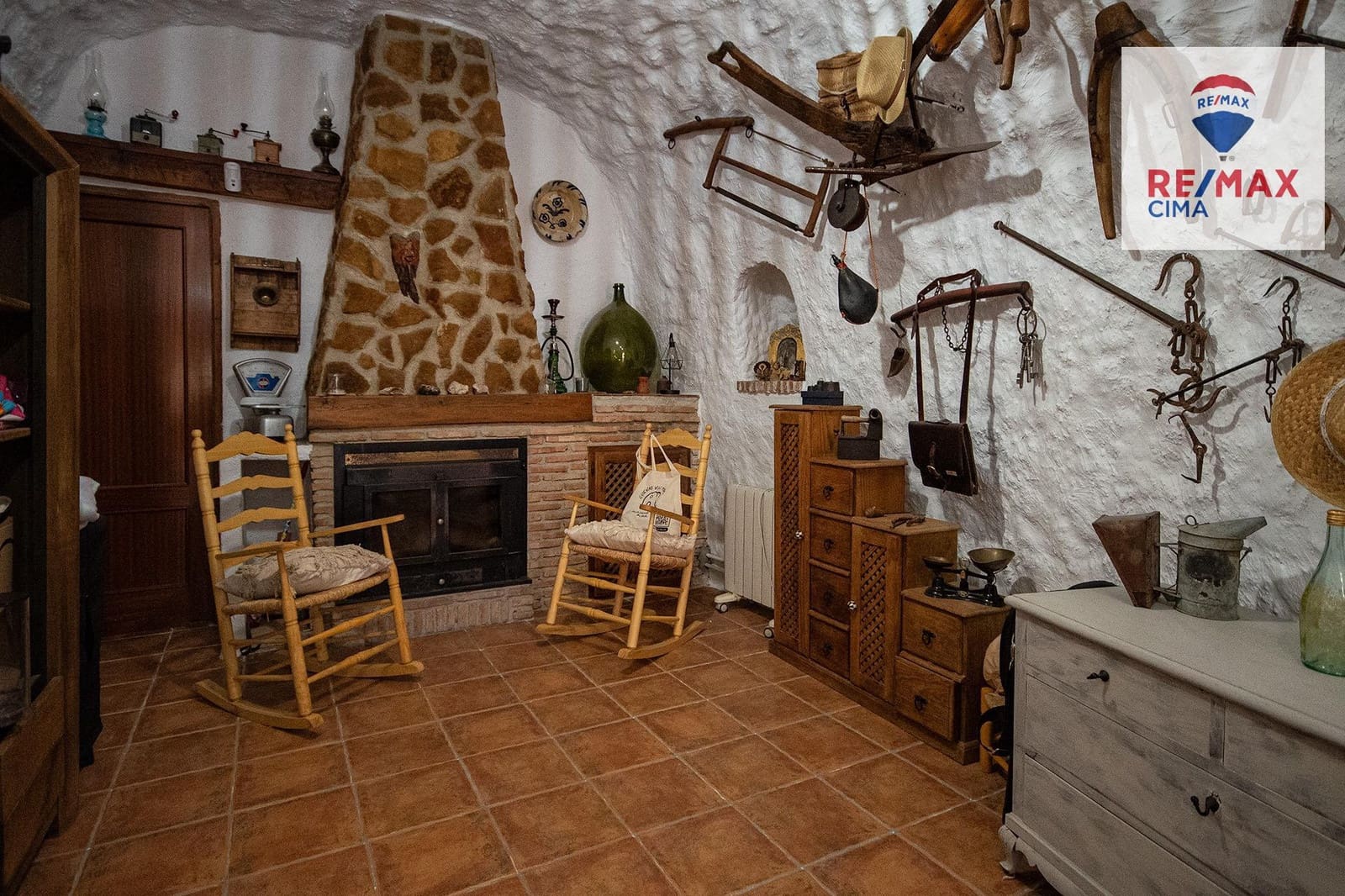Chalet de 28 habitaciones en Cortijo del Cura en venta con garaje - 435.000 € (Ref: 9666778)