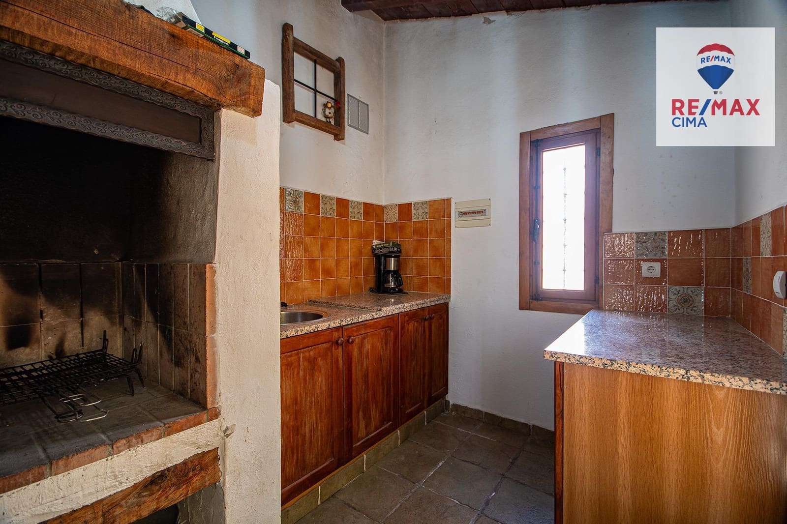 Chalet de 28 habitaciones en Cortijo del Cura en venta con garaje - 435.000 € (Ref: 9666778)