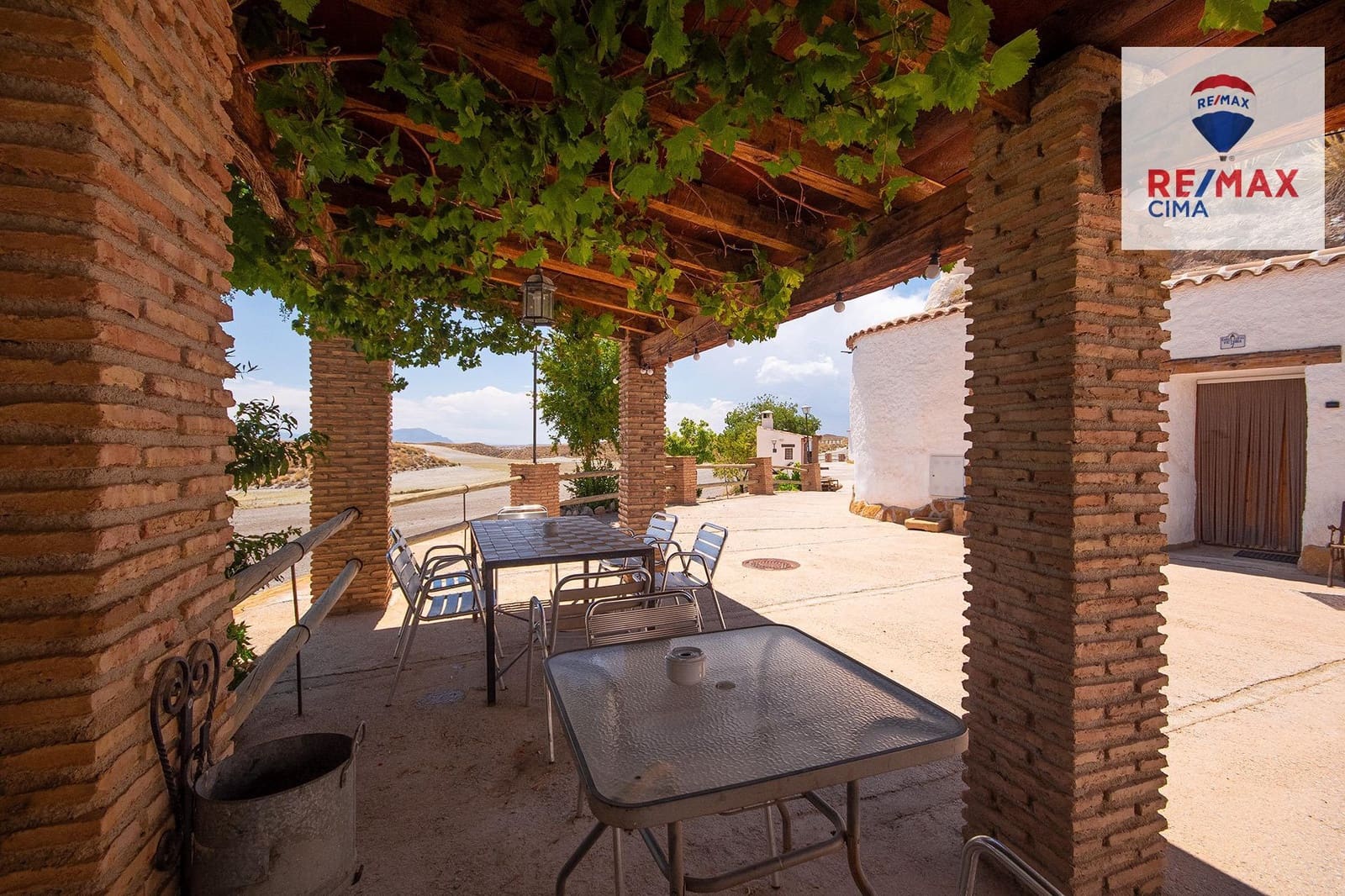 Chalet de 28 habitaciones en Cortijo del Cura en venta con garaje - 435.000 € (Ref: 9666778)