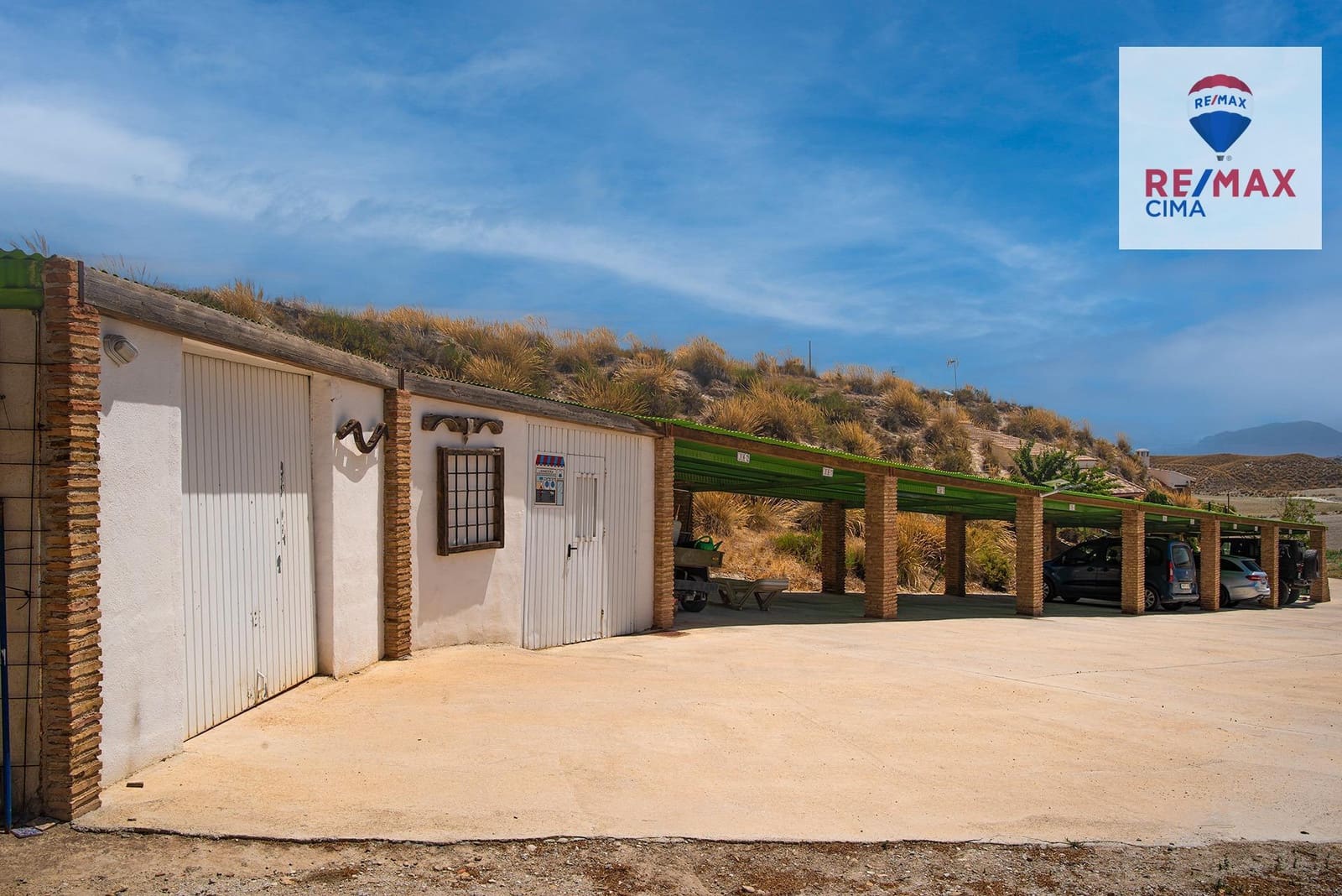 Chalet de 28 habitaciones en Cortijo del Cura en venta con garaje - 435.000 € (Ref: 9666778)