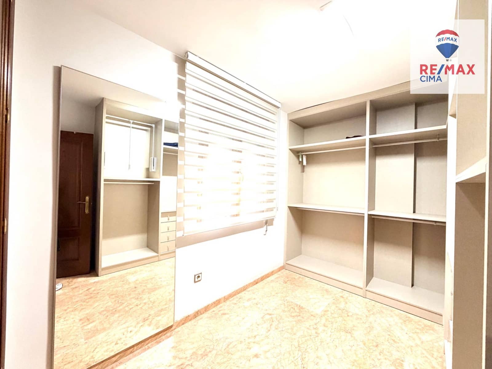 2 sypialnia Loft na sprzedaż w Benamaurel - 125 000 € (Ref: 9666779)