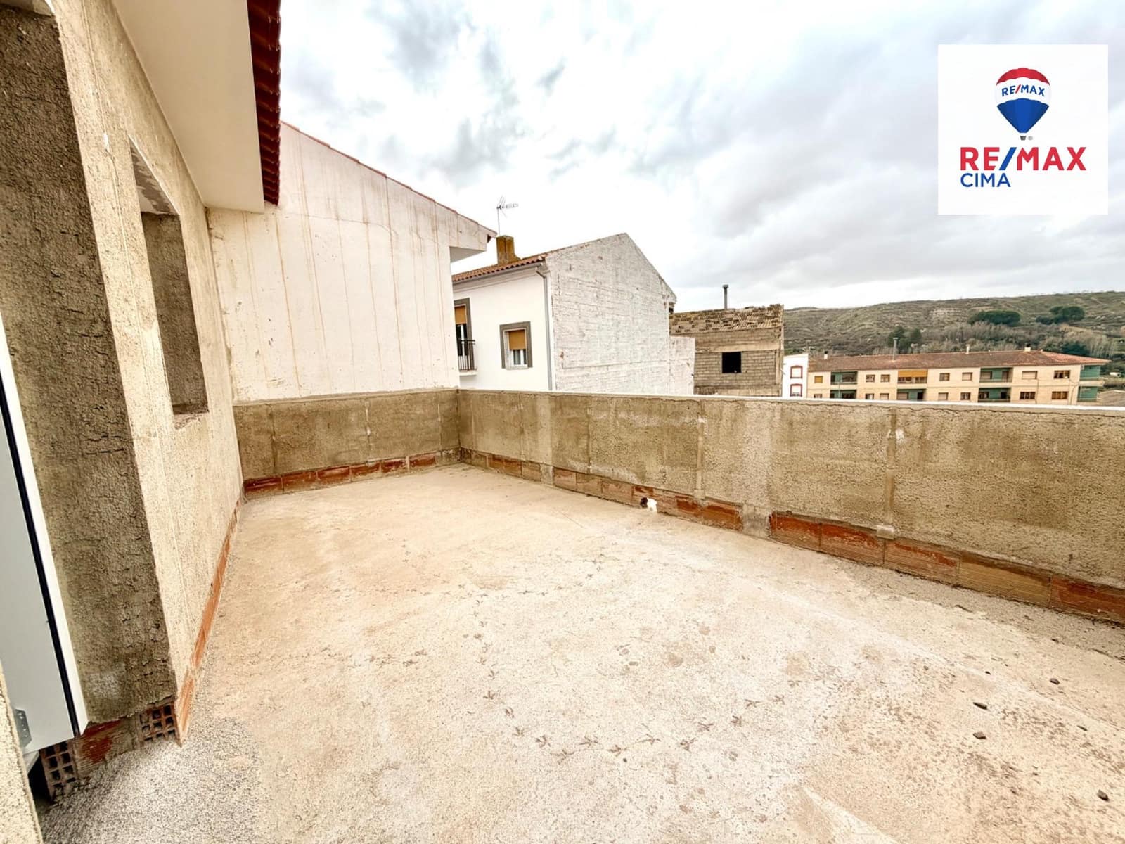 3 sovrum Lägenhet till salu i Cullar med garage - 85 000 € (Ref: 9666789)