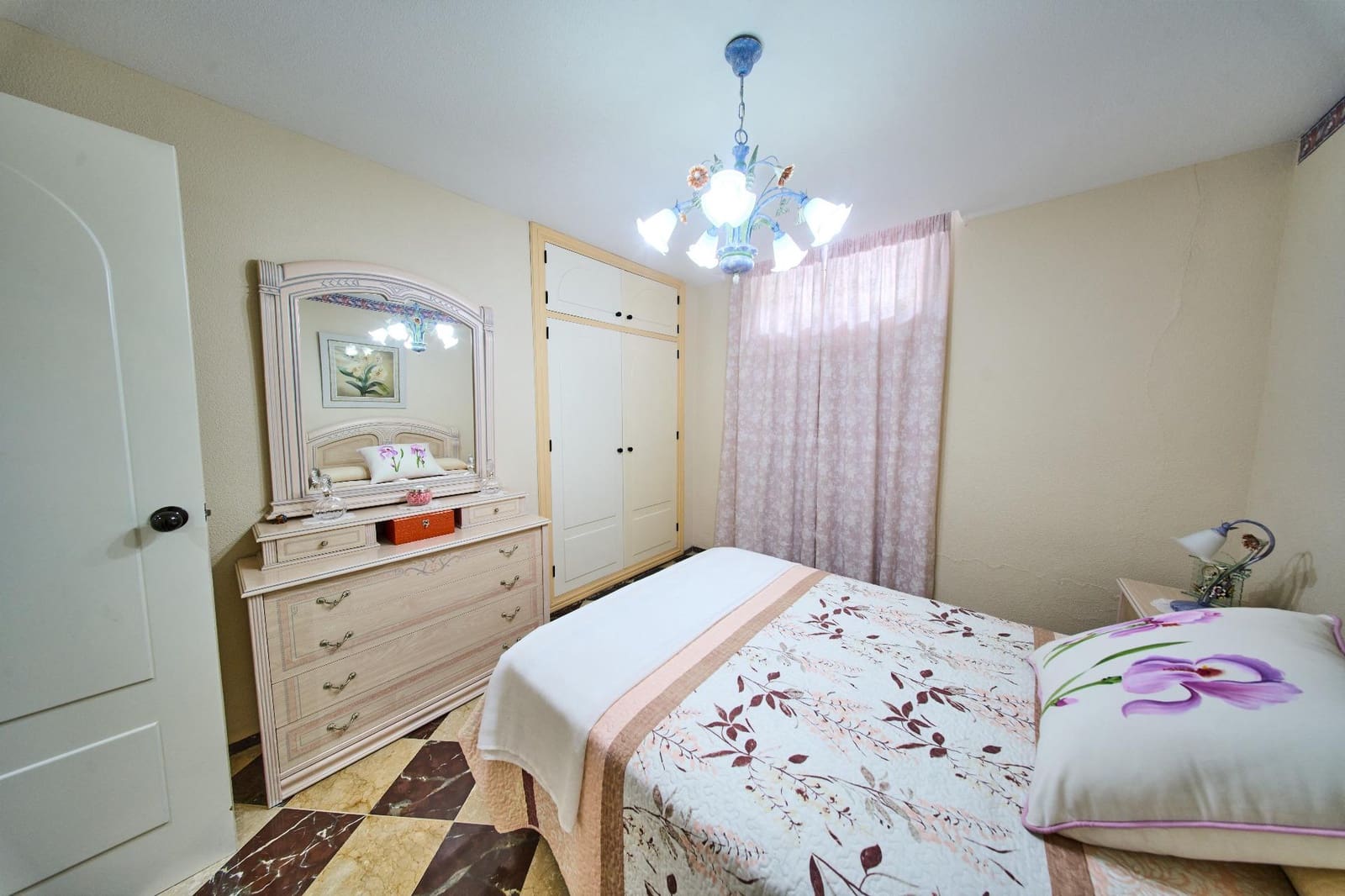 4 Zimmer Wohnung zu verkaufen in Cenes de la Vega mit Pool - 320.000 € (Ref: 9670908)