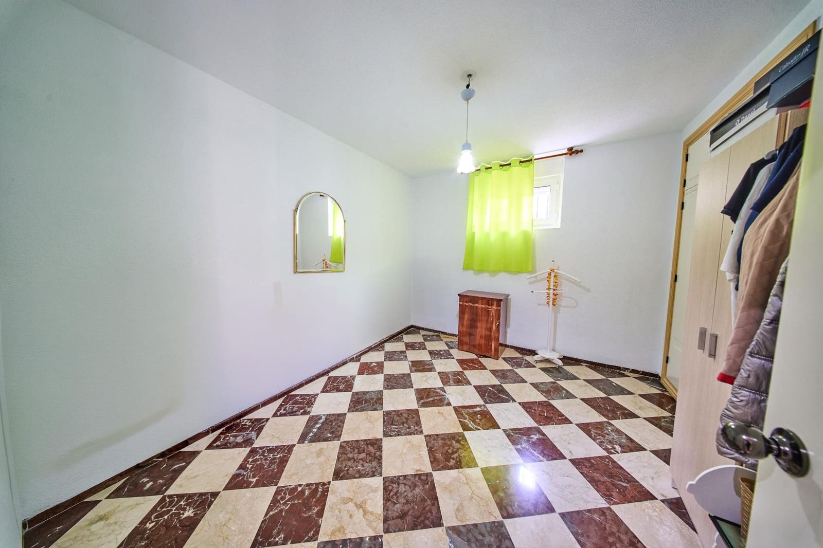 4 Zimmer Wohnung zu verkaufen in Cenes de la Vega mit Pool - 320.000 € (Ref: 9670908)