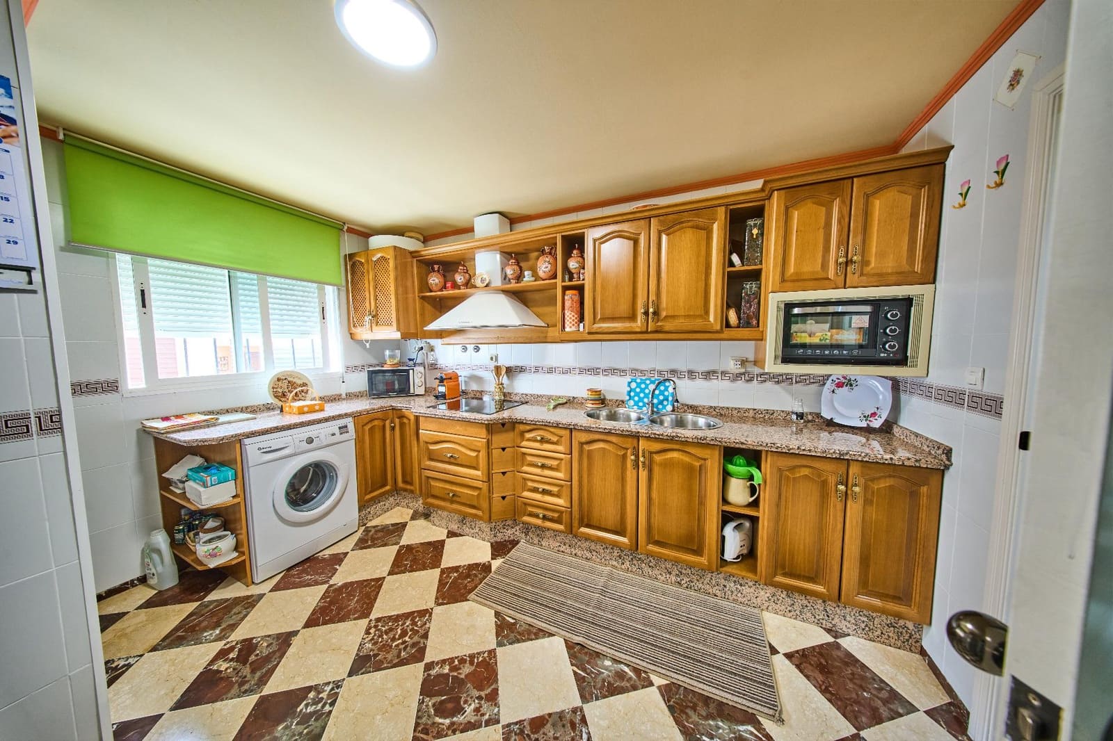 4 Zimmer Wohnung zu verkaufen in Cenes de la Vega mit Pool - 320.000 € (Ref: 9670908)