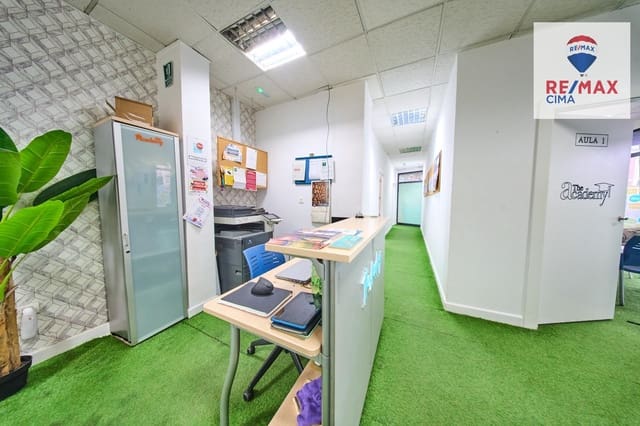 Azienda da affittare in Pajaritos - Plaza de Toros, Granada città - 1.800 € (Rif: 9674470)