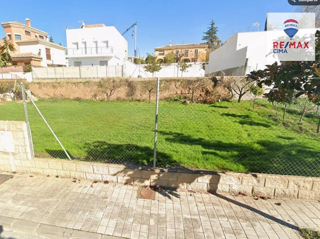 Solar/Parcela en Huétor Vega en venta - 150.000 € (Ref: 9674471)