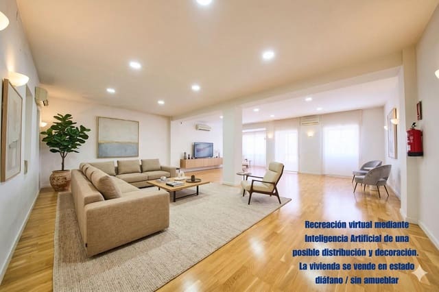 4 slaapkamer Flat te koop in Centro, Granada stad - € 449.000 (Ref: 9677629)