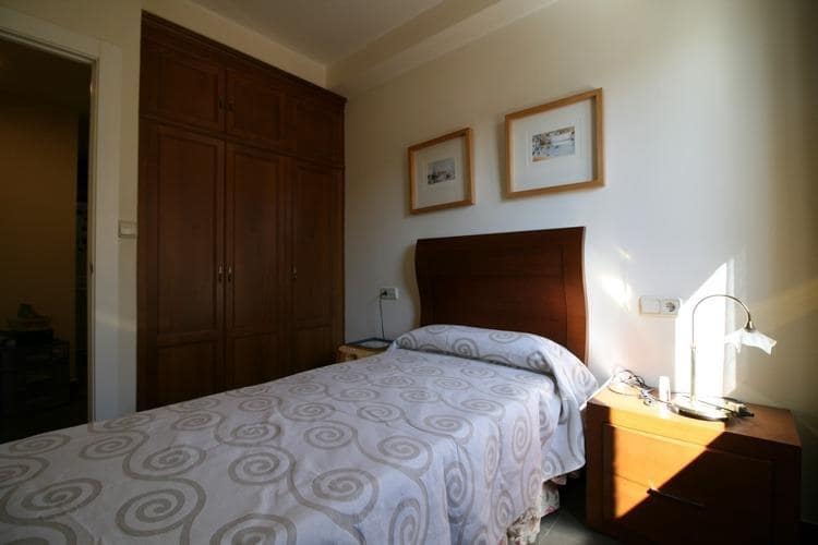 2 Zimmer Wohnung zu vermieten in Granada Stadt - 1.000 € (Ref: 9677633)