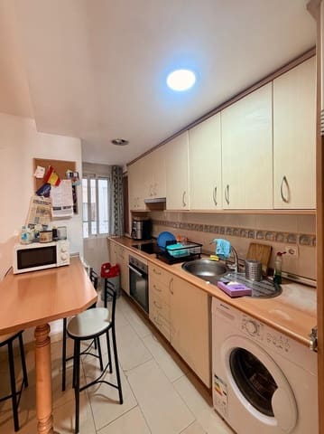 4 Zimmer Wohnung zu vermieten in Camino de Ronda - Rosaleda, Granada Stadt - 1.300 € (Ref: 9679993)