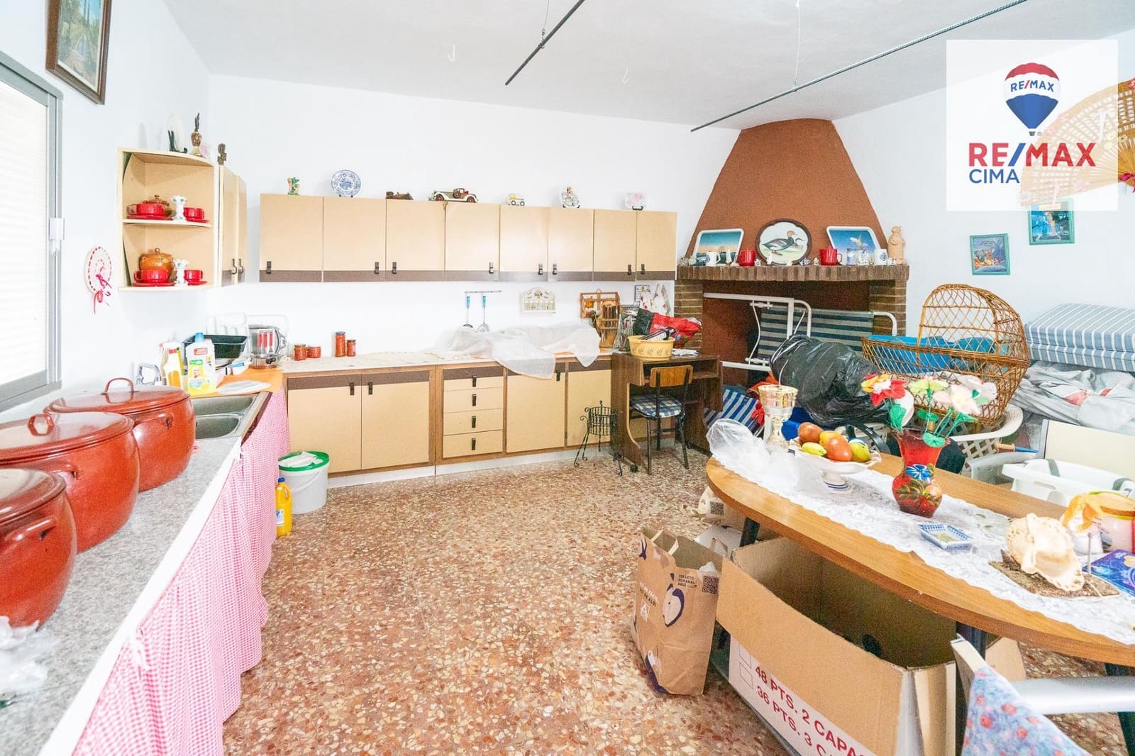 Chalet de 5 habitaciones en Freila en venta con garaje - 210.000 € (Ref: 9682630)