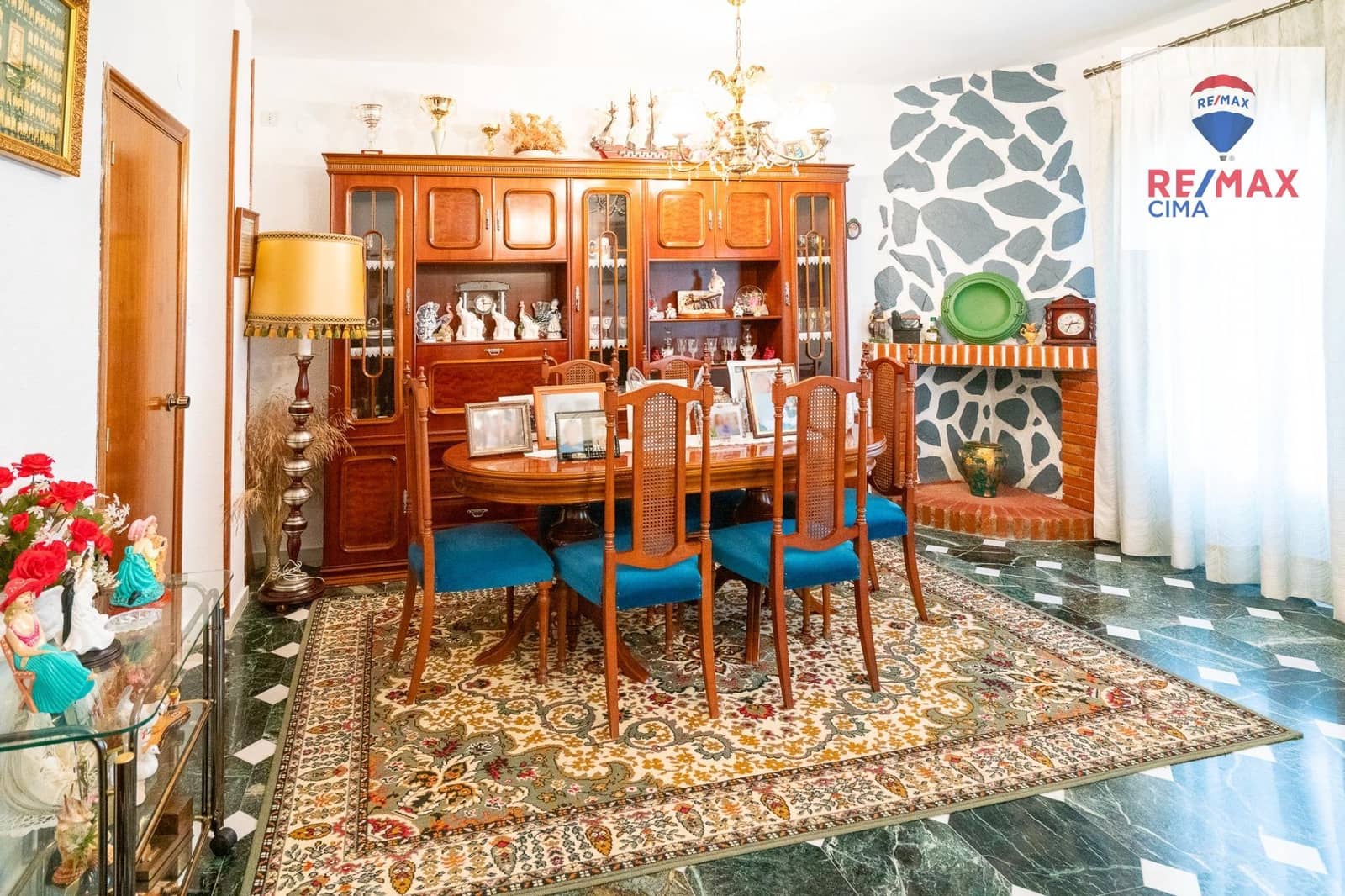 Chalet de 5 habitaciones en Freila en venta con garaje - 210.000 € (Ref: 9682630)