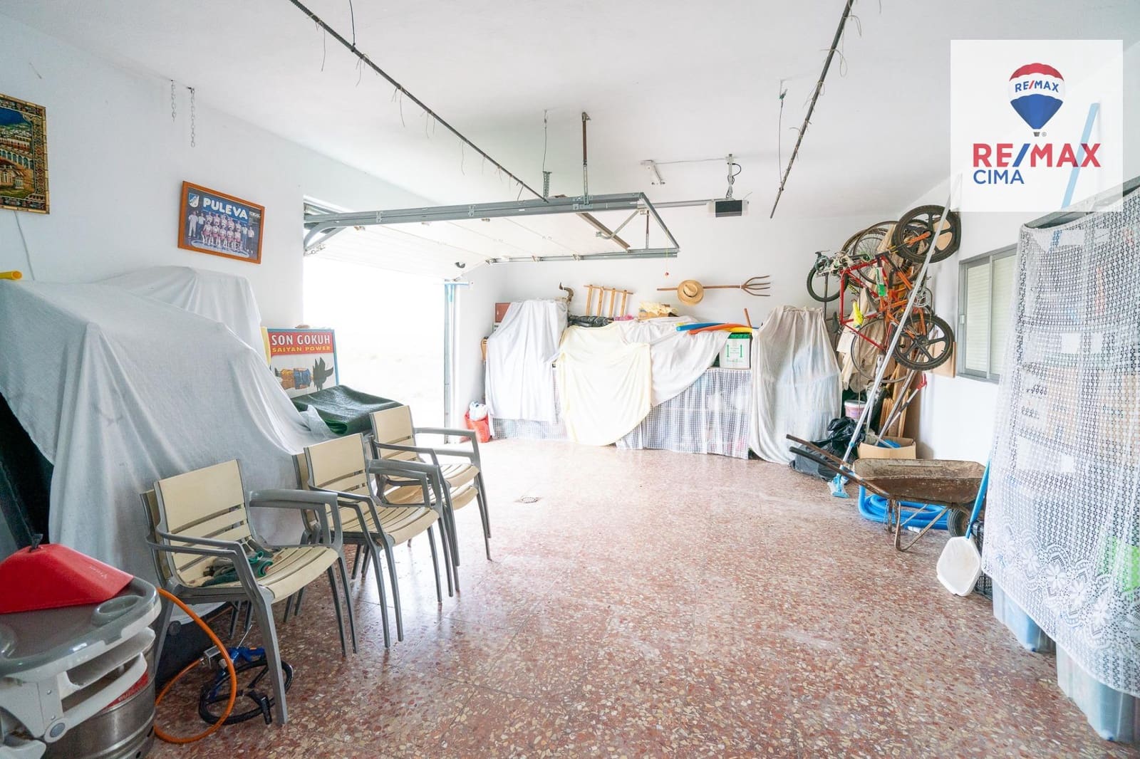 Chalet de 5 habitaciones en Freila en venta con garaje - 210.000 € (Ref: 9682630)