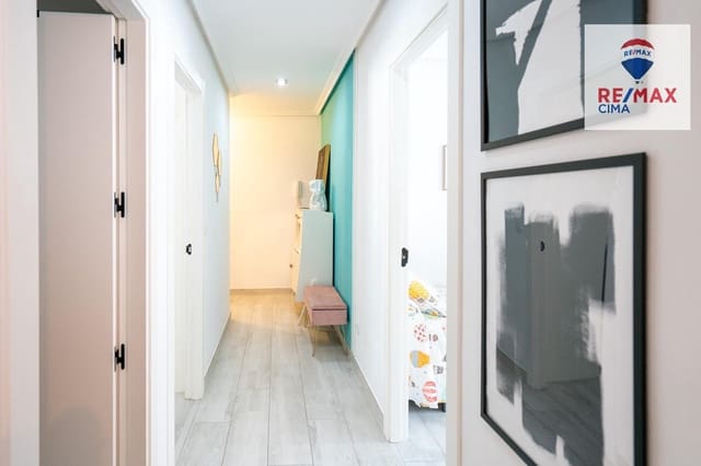 2 sypialnia Mieszkanie na sprzedaż w Baza z garażem - 100 000 € (Ref: 9682631)