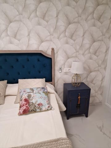 1 sovrum Lägenhet att hyra i Centro, Granada stad - 800 € (Ref: 9696300)