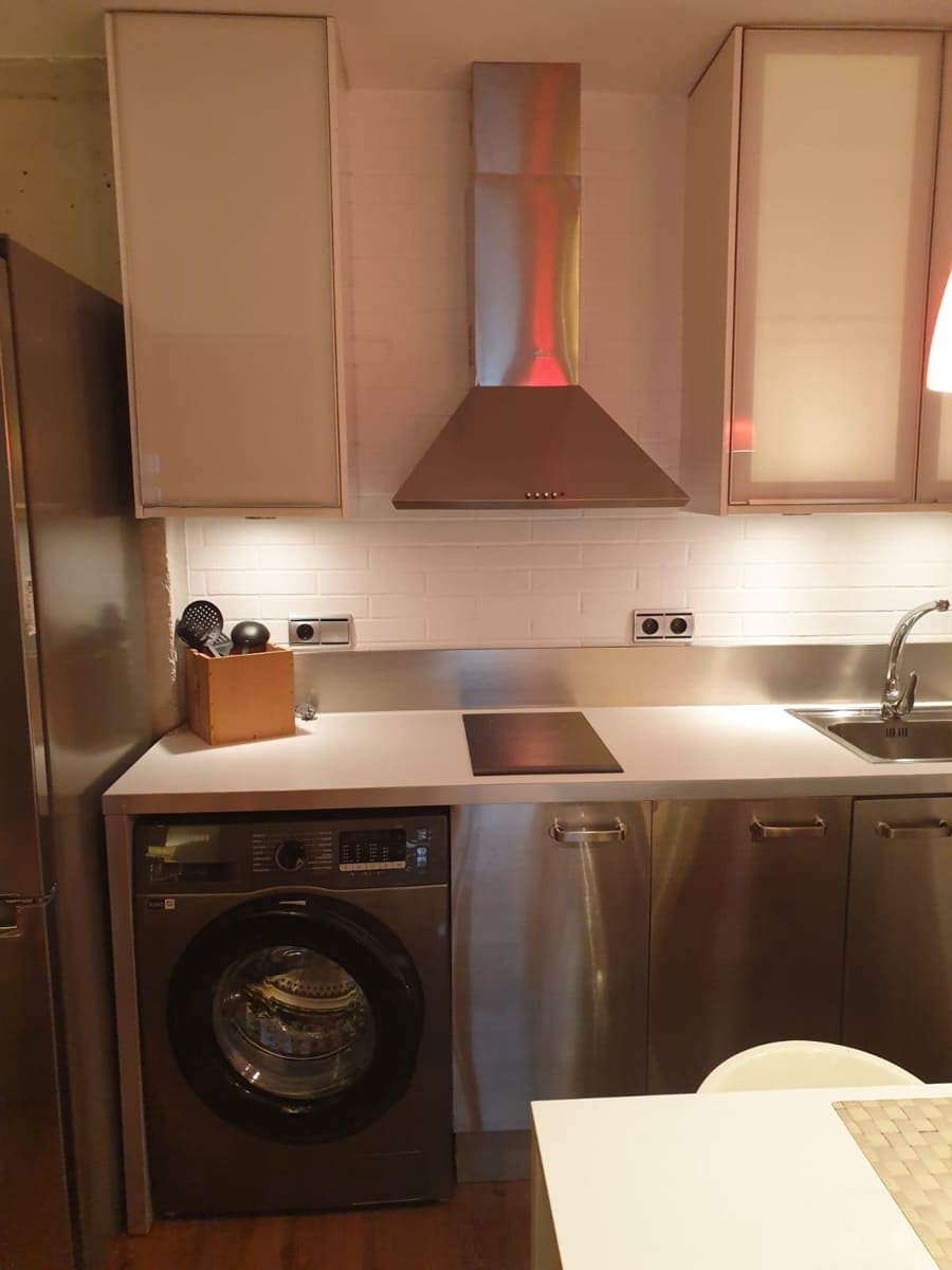 1 sovrum Lägenhet att hyra i Granada stad - 800 € (Ref: 9696300)