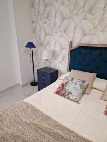 1 sovrum Lägenhet att hyra i Centro, Granada stad - 800 € (Ref: 9696300)