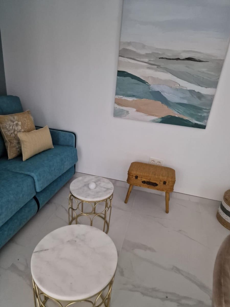 1 sovrum Lägenhet att hyra i Granada stad - 800 € (Ref: 9696300)