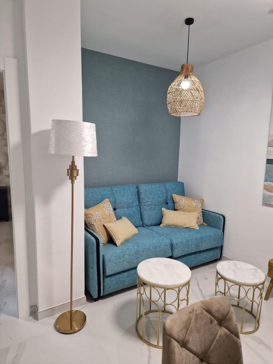1 sovrum Lägenhet att hyra i Granada stad - 800 € (Ref: 9696300)