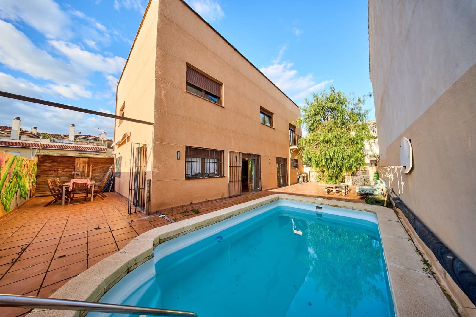 5 soveværelse Villa til salg i Santa Fe med swimmingpool garage - € 375.000 (Ref: 9696301)