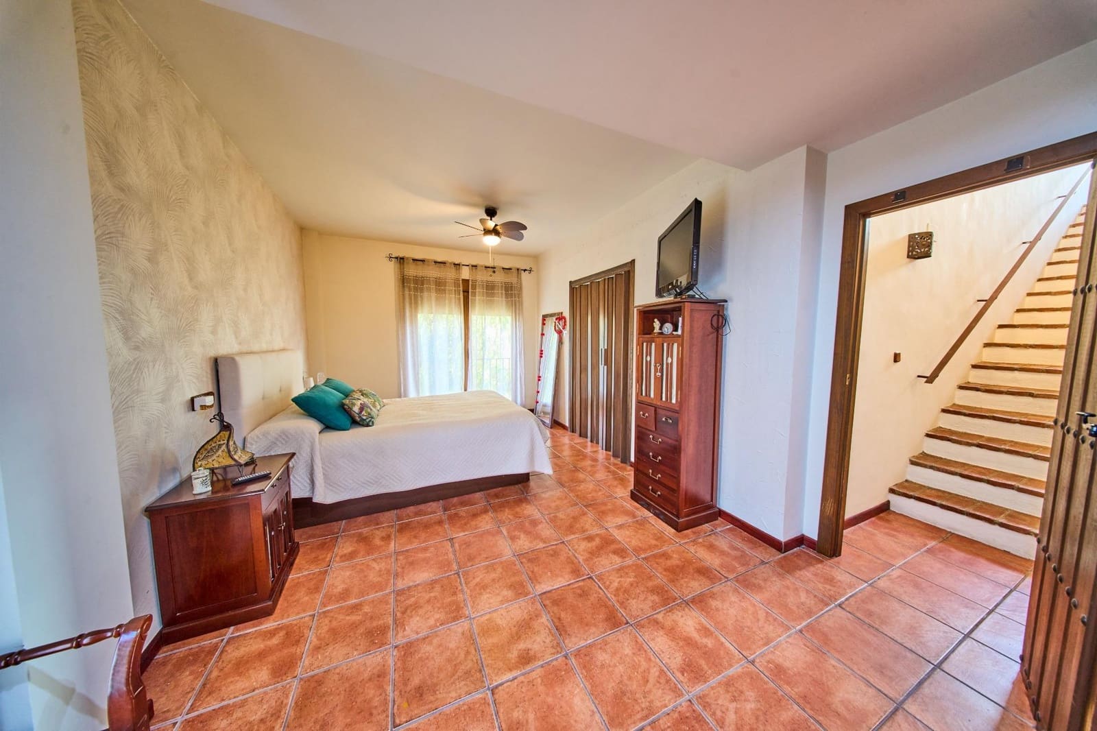 5 soveværelse Villa til salg i Santa Fe med swimmingpool garage - € 375.000 (Ref: 9696301)