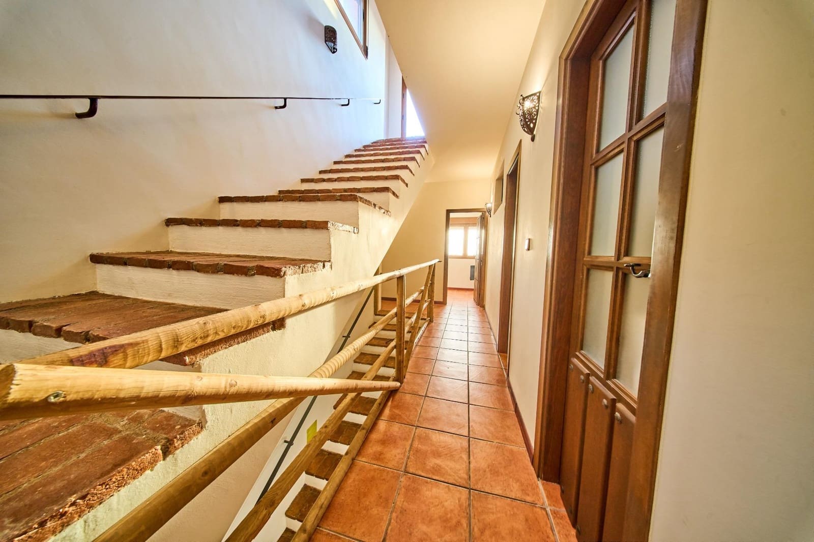 5 soveværelse Villa til salg i Santa Fe med swimmingpool garage - € 375.000 (Ref: 9696301)