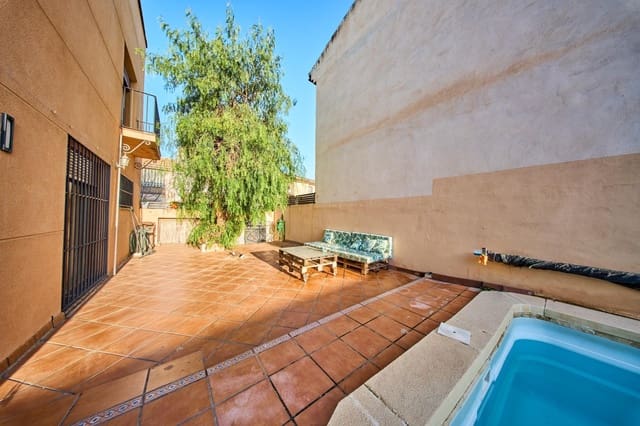 5 soveværelse Villa til salg i Santa Fe med swimmingpool garage - € 375.000 (Ref: 9696301)