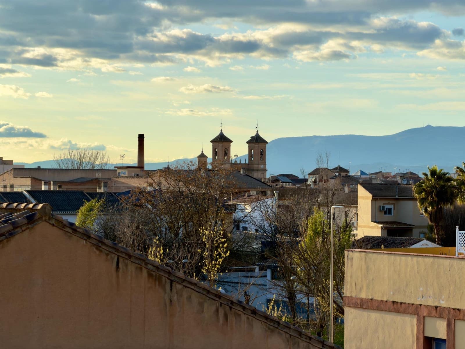 5 soveværelse Villa til salg i Santa Fe med swimmingpool garage - € 375.000 (Ref: 9696301)