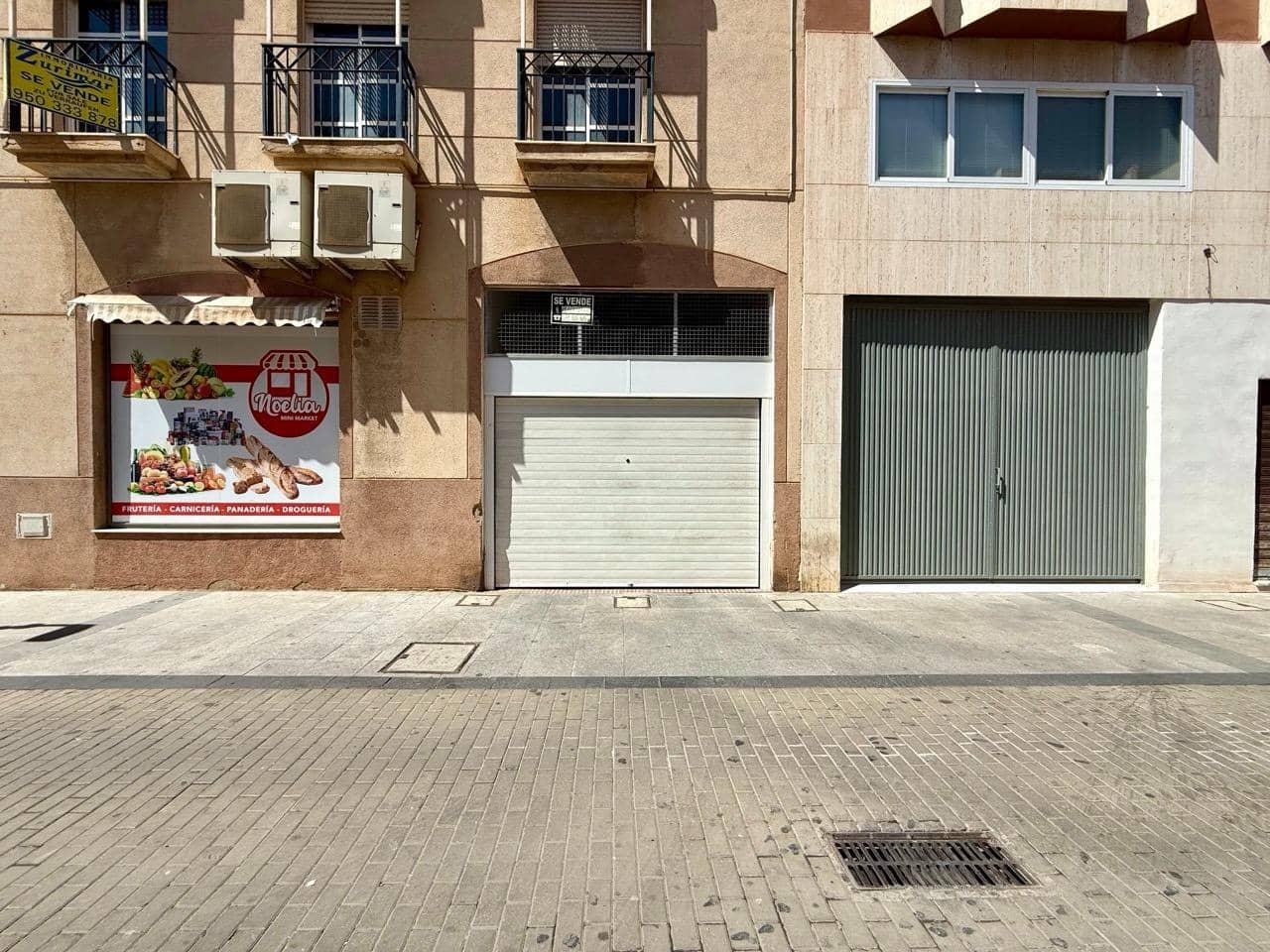 Garage for sale in Roquetas de Mar - € 19,000 (Ref: 9702117)