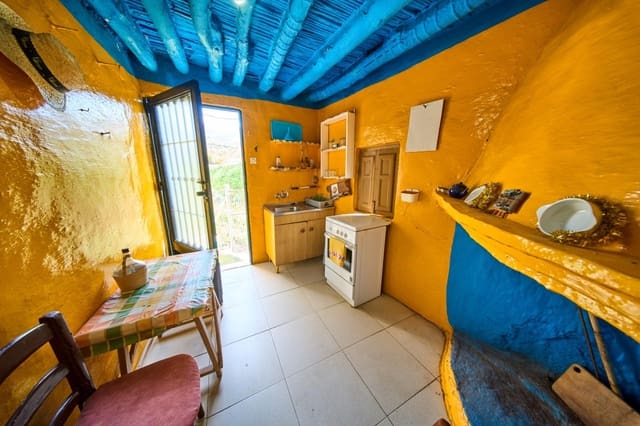 3 soveværelse Finca/Landehus til salg i Orgiva med swimmingpool - € 205.900 (Ref: 9712182)