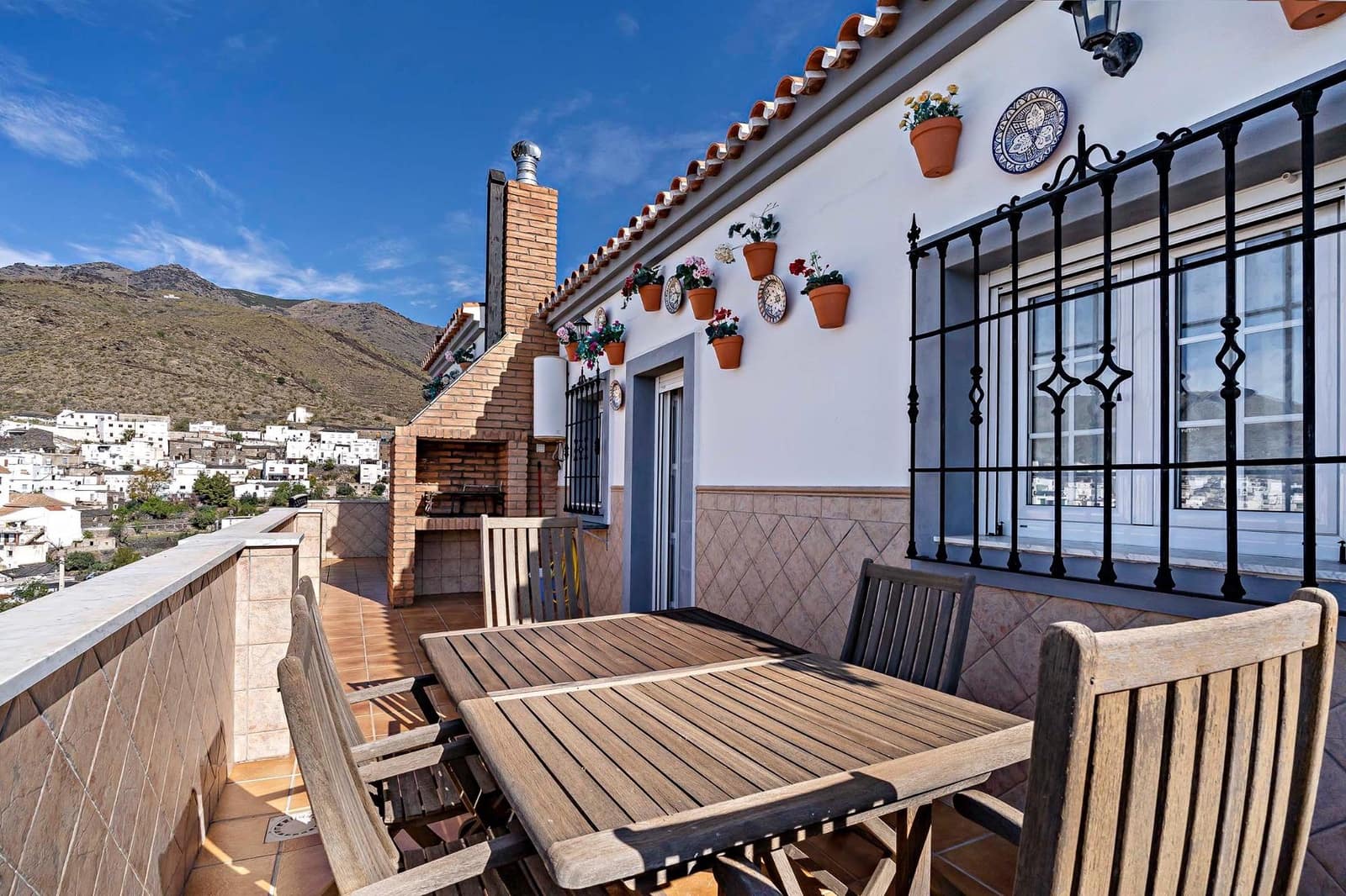 2 soveværelse Penthouse til salg i Velefique med garage - € 110.000 (Ref: 9712190)