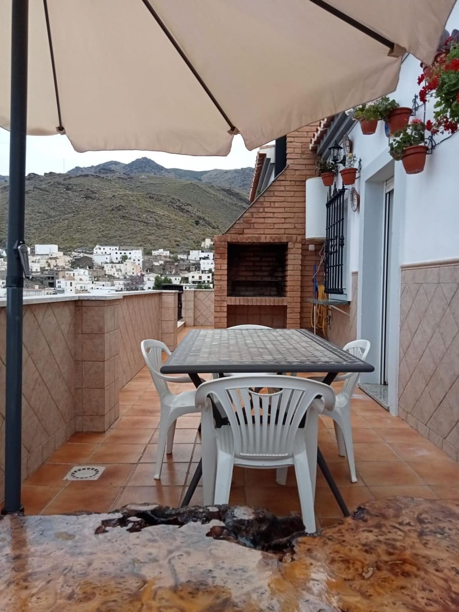 2 soveværelse Penthouse til salg i Velefique med garage - € 110.000 (Ref: 9712190)